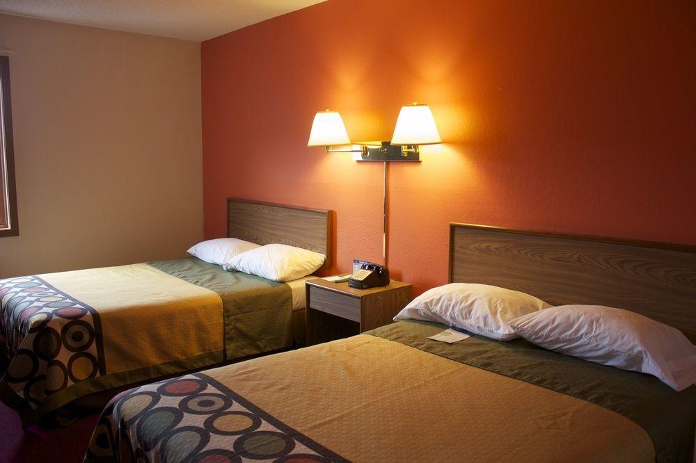 Motel 6-Saukville, Wi Buitenkant foto