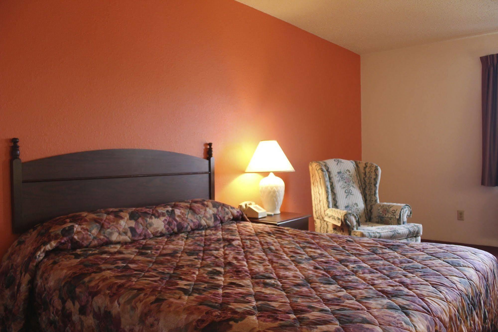 Motel 6-Saukville, Wi Buitenkant foto